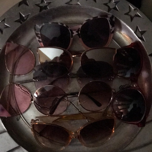 Accessories - Women’s sunglasses Accessories - Women’s sunglasses